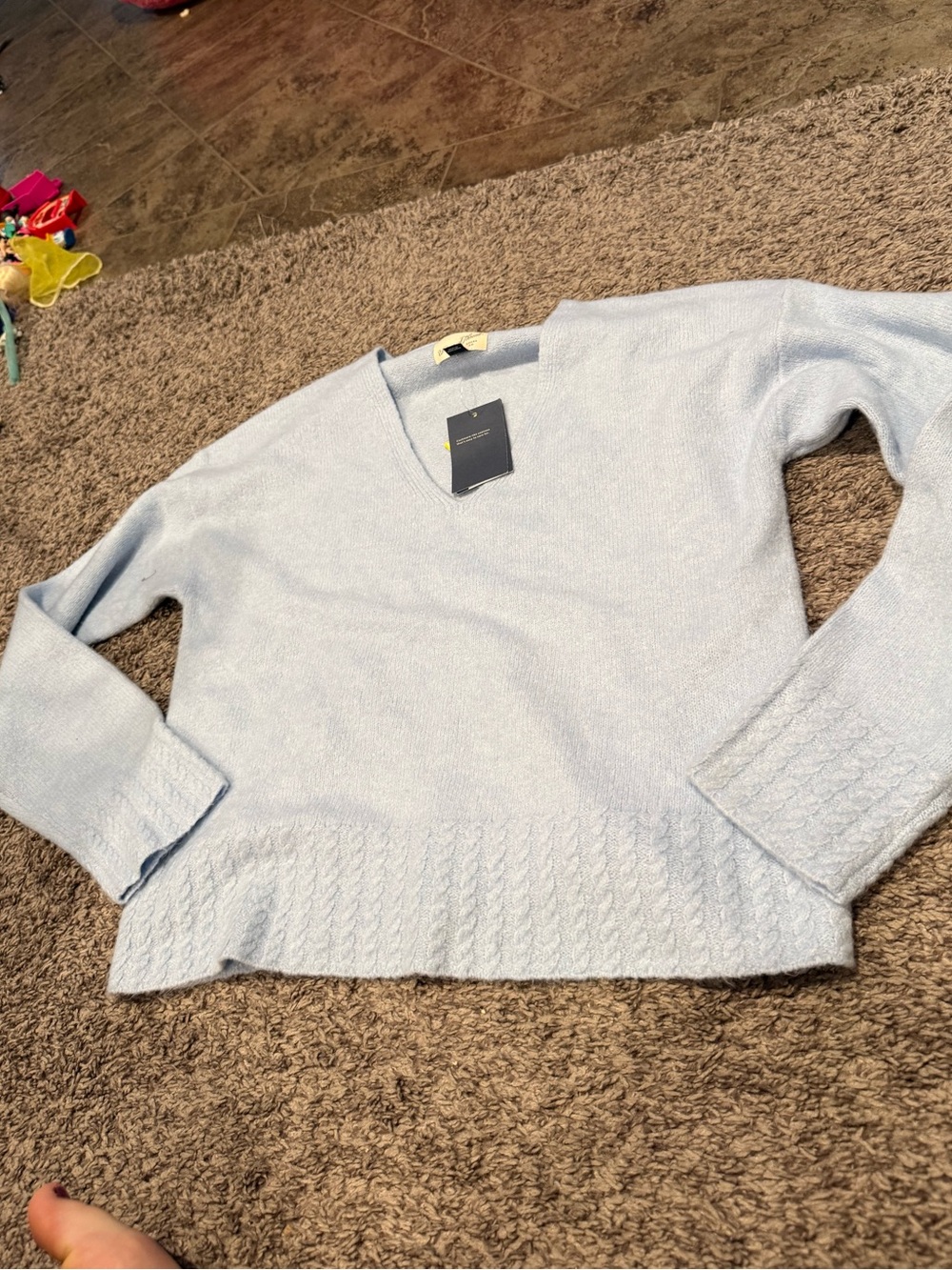 Universal Thread Women's Pale Blue V-Neck Sweater